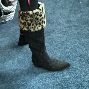 Leopard Print Faux Fur boot cuffs Warmers